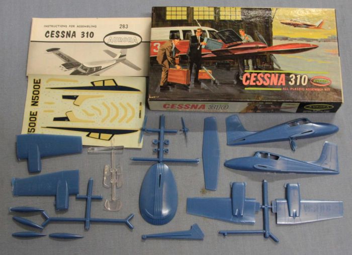 Aurora 310 Cessna 310 Plastic Model Kit #2 Open Unknown Scale  1963