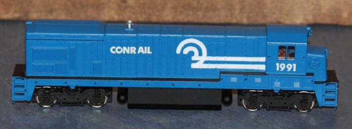 Bachmann Plus 31106 HO Scale Conrail 1991 B23-7 Powered Locomotive NOS