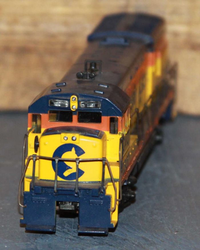 Athearn Minnesota Models HO Scale Chessie C&O 2307 U30B Unpowered Locomotive